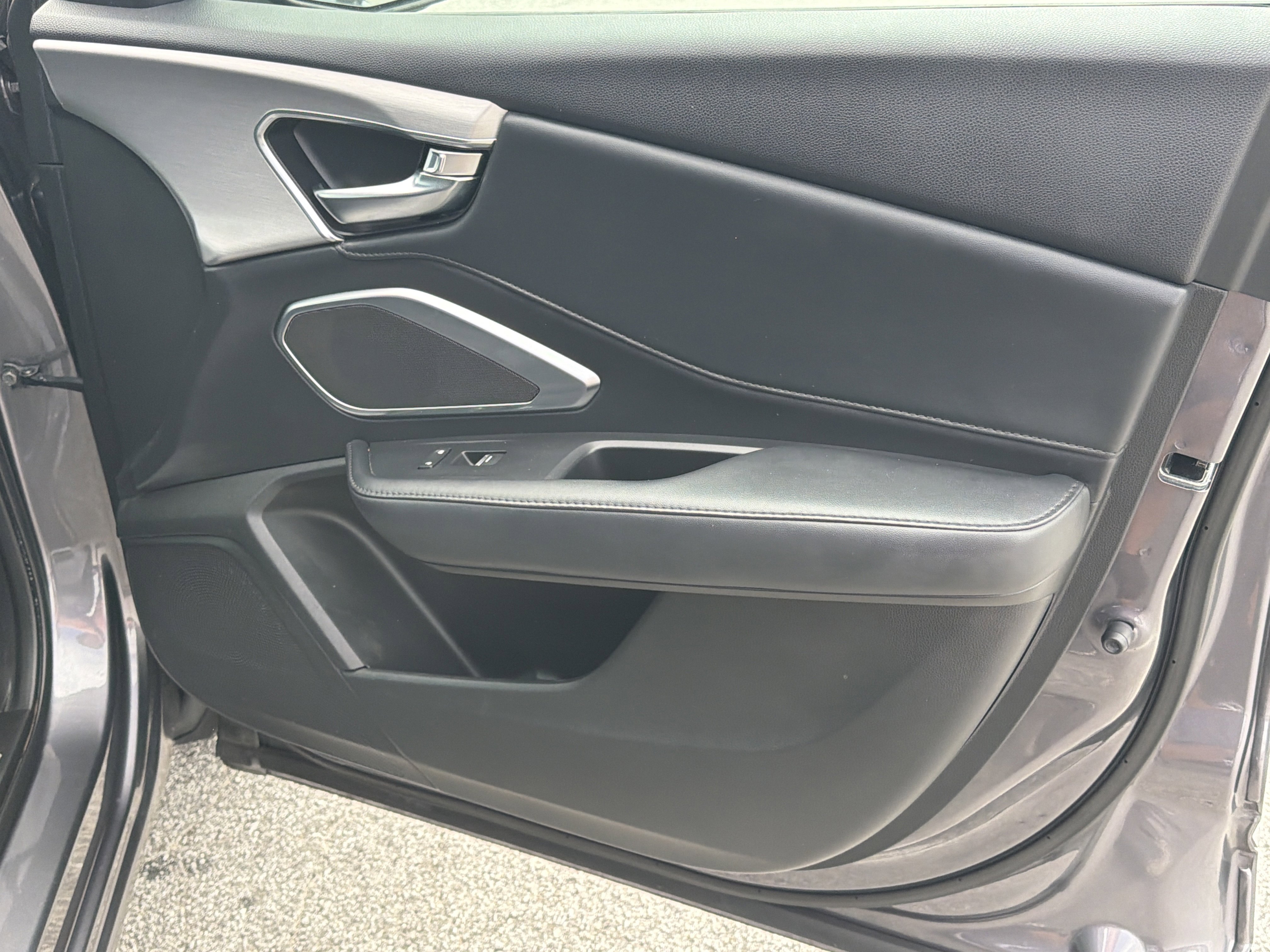 Used 2020 Lunar Silver Metallic Acura Base image 15