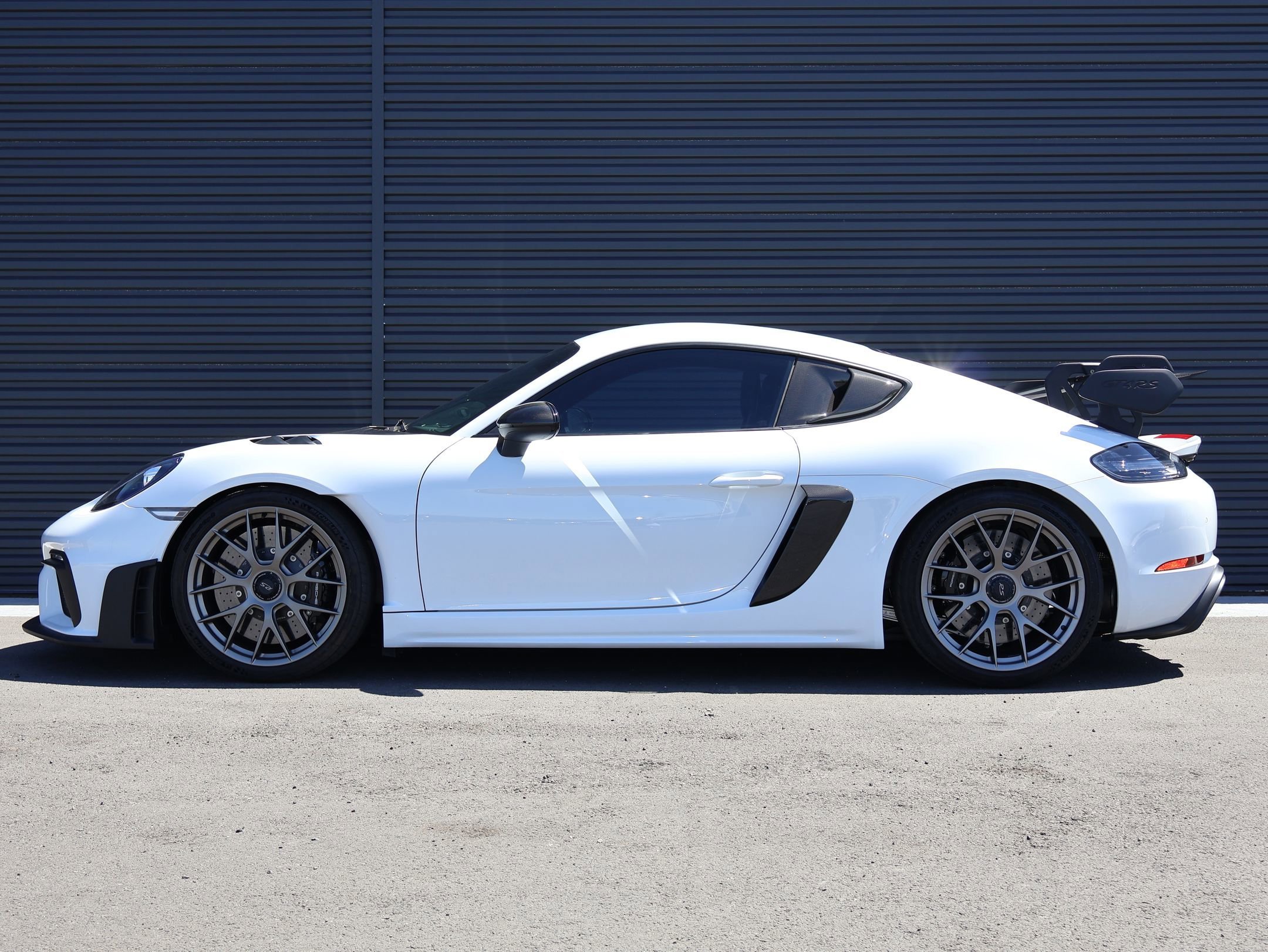 Certified Used 2023 Carrara White Metallic Porsche GT4 RS image 2
