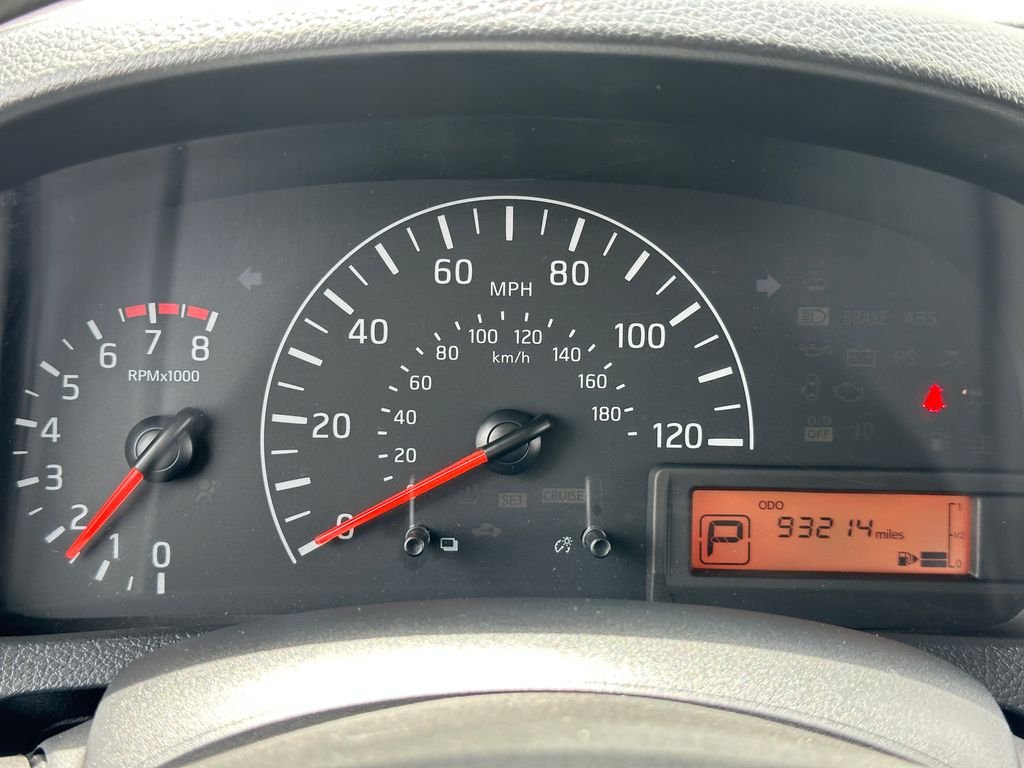 Used 2020 White Nissan S image 16