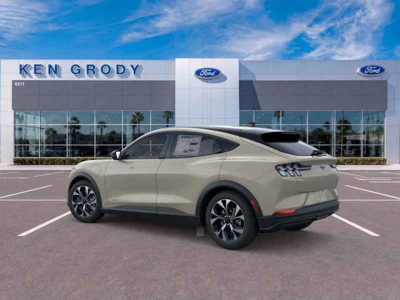 New 2026 Desert Sand Ford Select image 5
