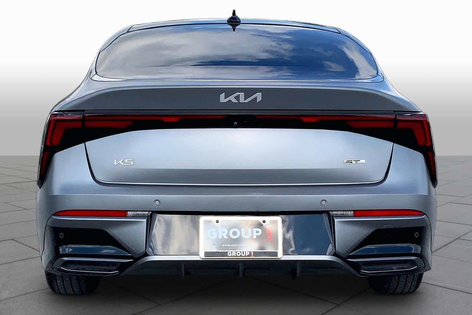 Used 2025 Steel Matte Gray Kia GT-Line image 5