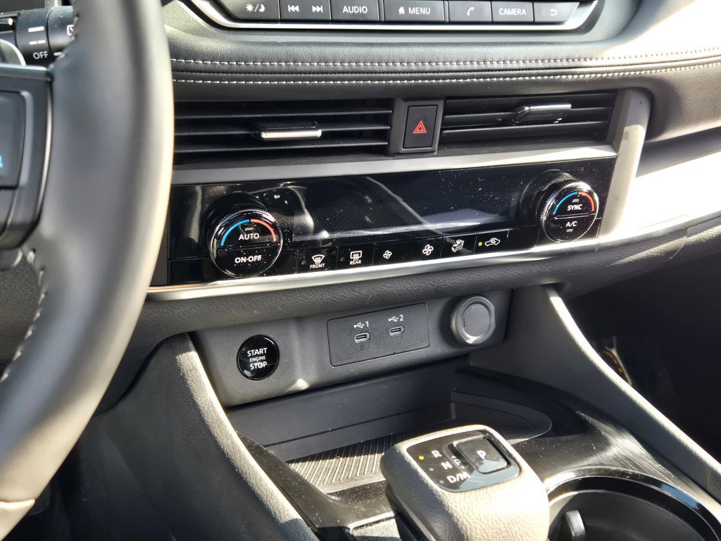2025 Nissan Rogue SV - Photo 26
