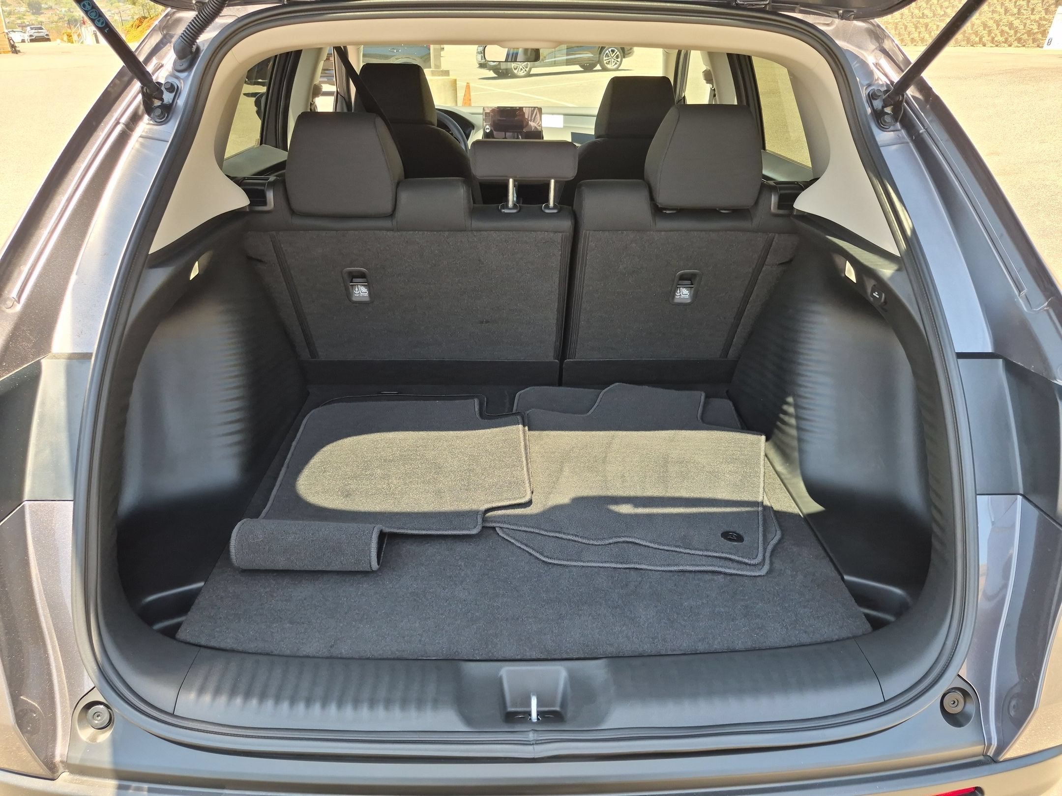 Used 2026  Honda LX image 32