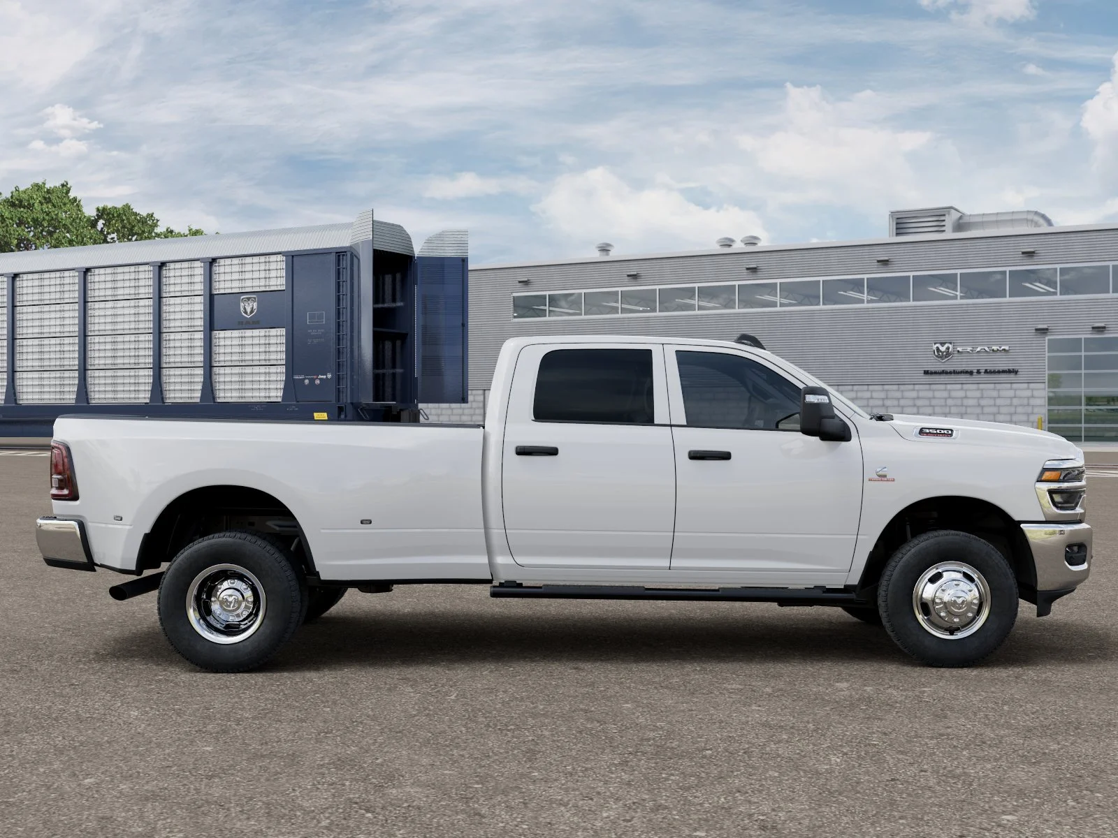 2026 RAM 3500 Tradesman - Photo 12