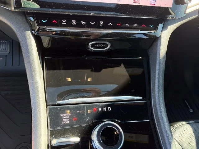 Used 2026 Black Jeep Limited Reserve image 18