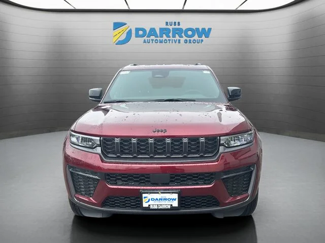 New 2026 Velvet Red Pearl-Coat Exterior Paint Jeep Altitude image 8