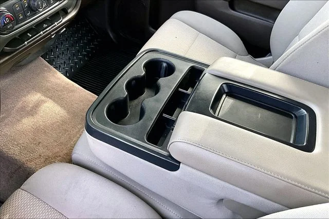 Used 2018 Beige Chevrolet LT image 18