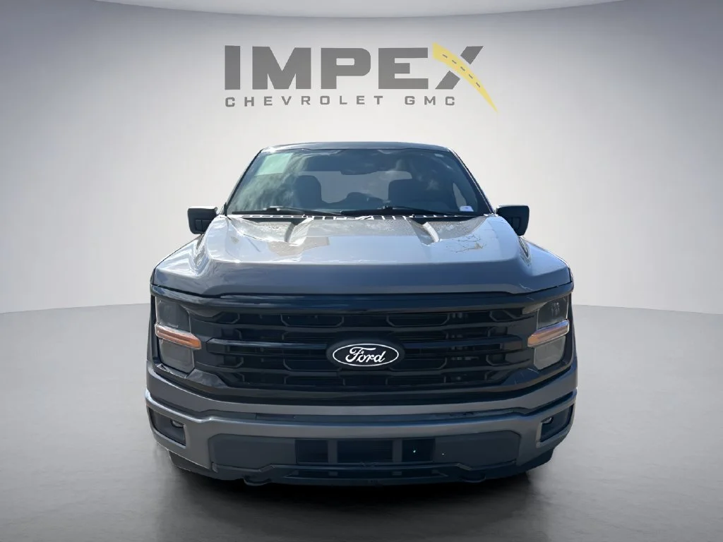 Used 2024 Gray Ford XLT image 5