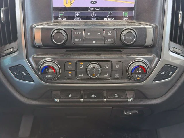 Used 2016 Silver Chevrolet LT image 20