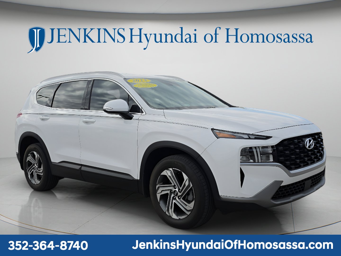 Used 2023 White Hyundai SEL image 2
