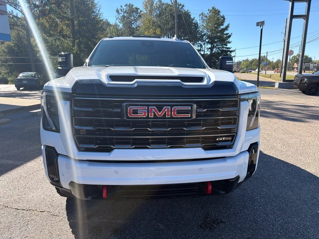New 2026 Summit White GMC AT4 image 8