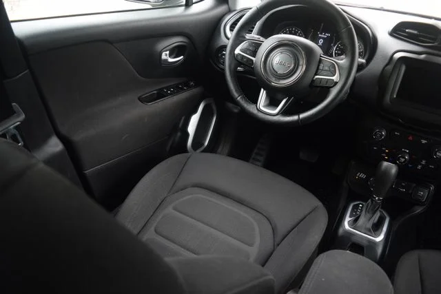 Used 2019 Jeep Renegade Latitude with VIN ZACNJBBB1KPK72418 for sale in Lebanon, OH