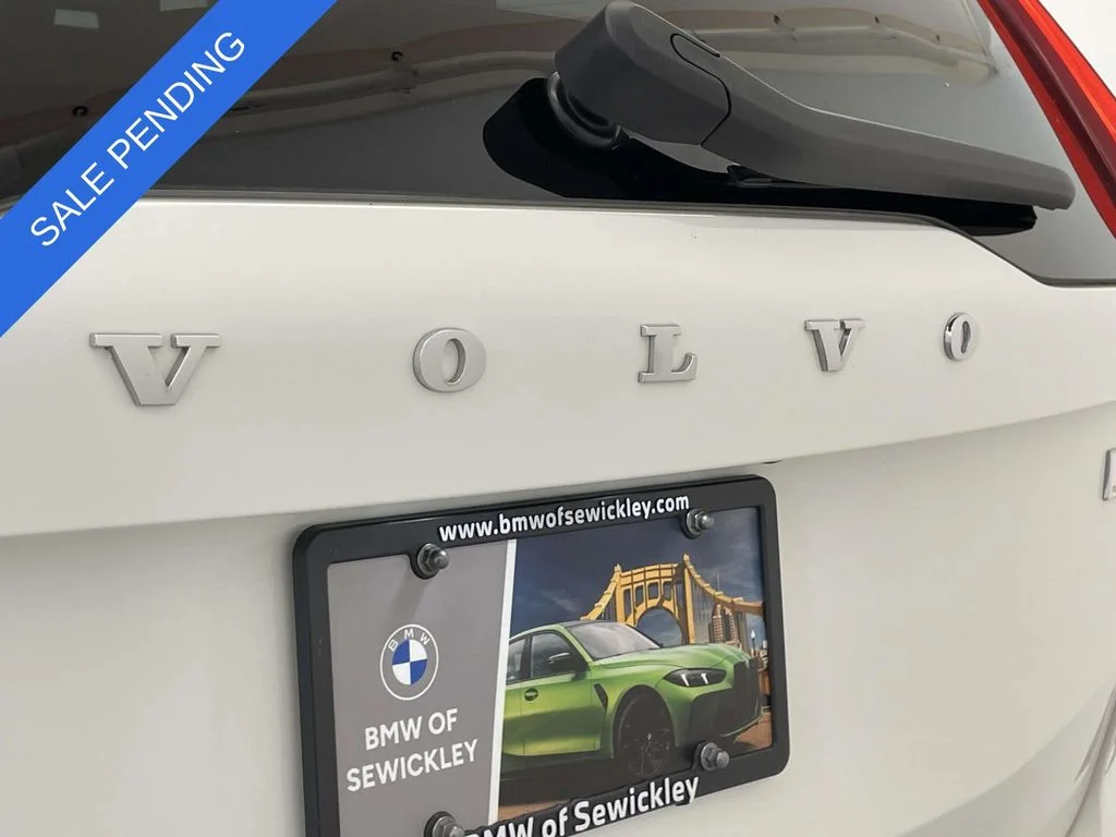 Used 2024 White Volvo T8 Plus Bright Theme 7 Passenger image 10