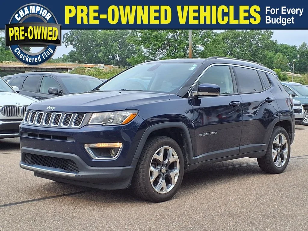 Used 2018 Blue Jeep Limited image 1