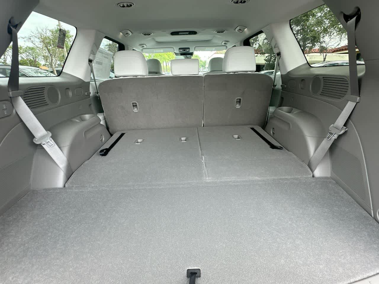 New 2026 Abyss Black Pearl Hyundai Blue SEL Premium 8P image 25