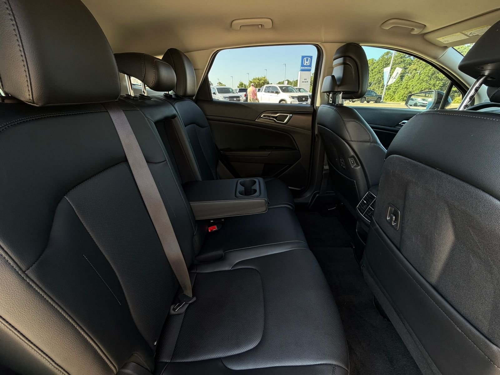 Used 2024 Ebony Black Kia EX image 28