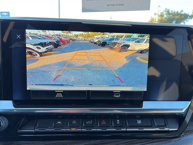 New 2026 Sterling Gray Metallic Chevrolet LT image 20