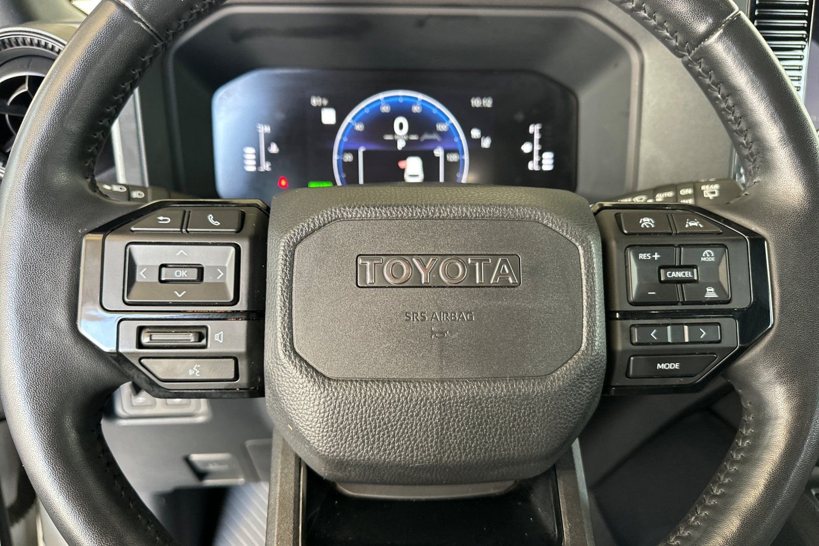 Used 2024 White Toyota 1958 image 25