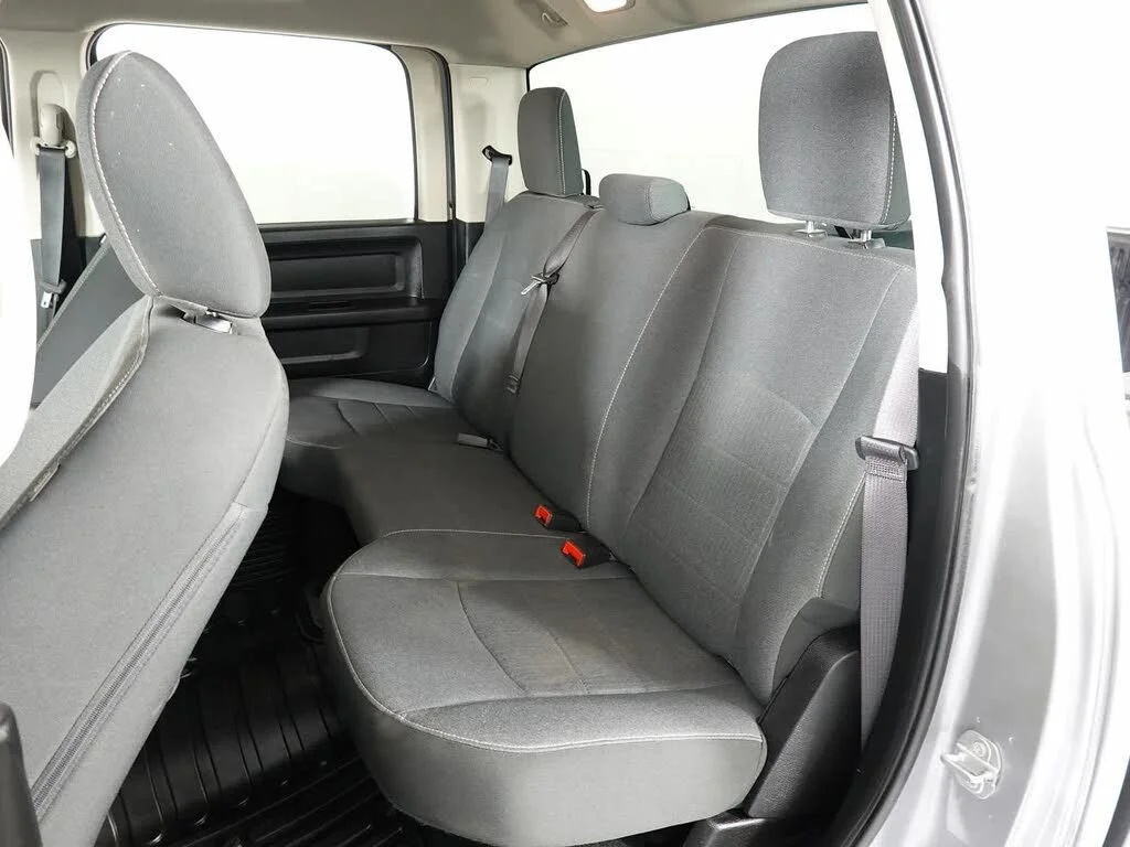 Used 2021 Silver Ram Tradesman image 18
