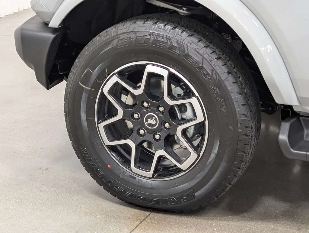 New 2026 Avalanche Gray Ford Outer Banks® image 2