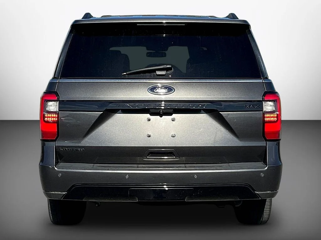 Used 2021 Magnetic Ford Limited image 5
