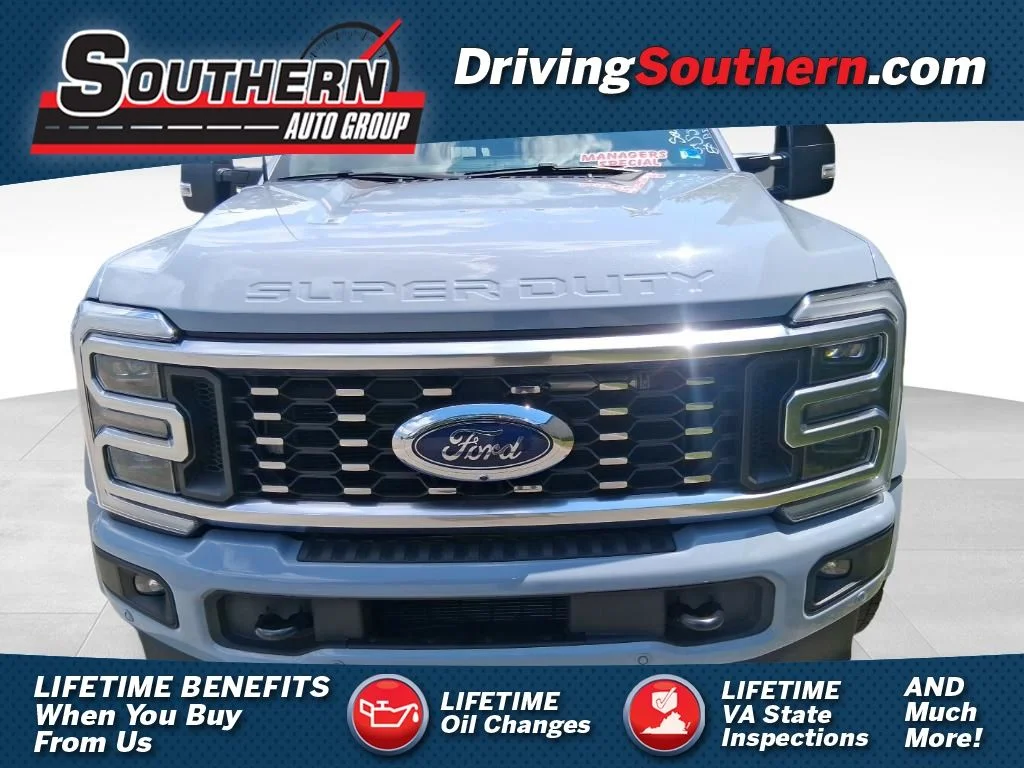 2026 Ford F-450 Platinum 4x4 Crew Cab 8' Box DRW's photo