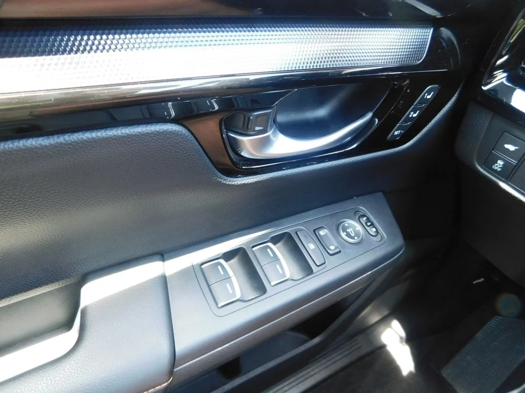 Used 2025 Blue Honda Sport Touring image 29