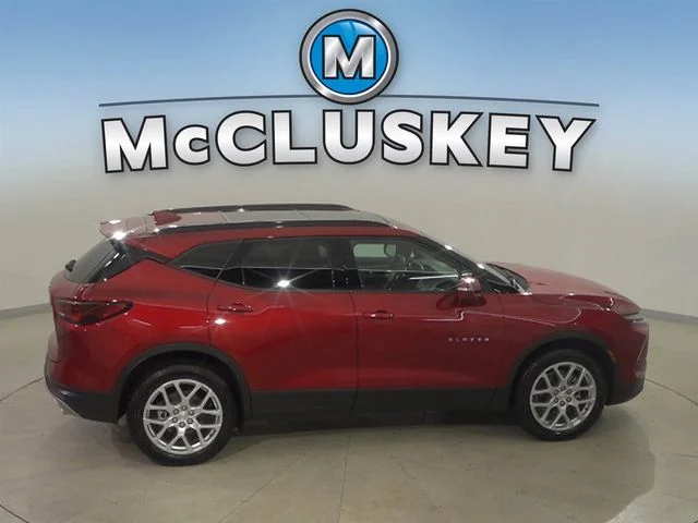 Used 2025 Red Chevrolet LT image 20