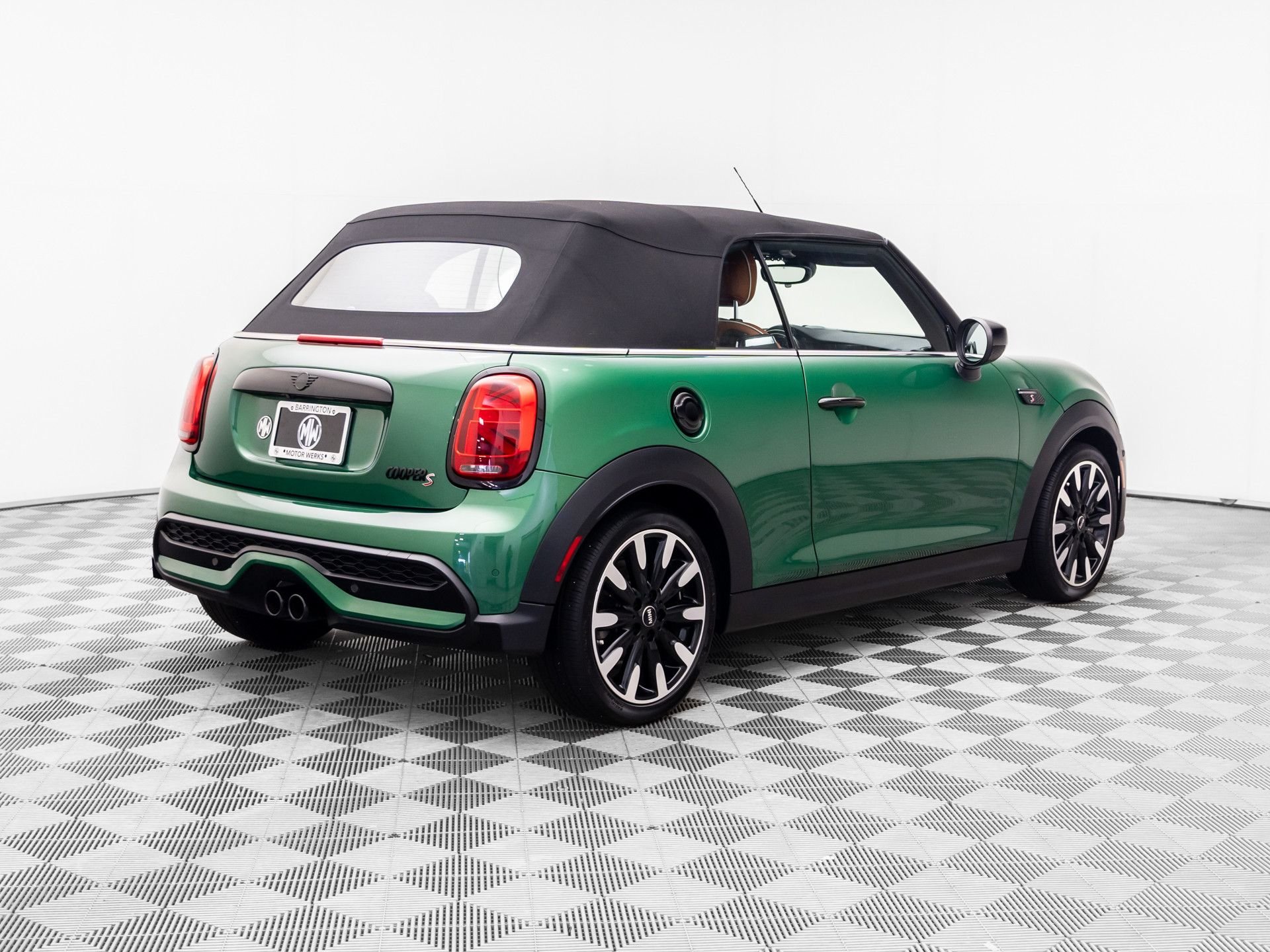 Photo 6