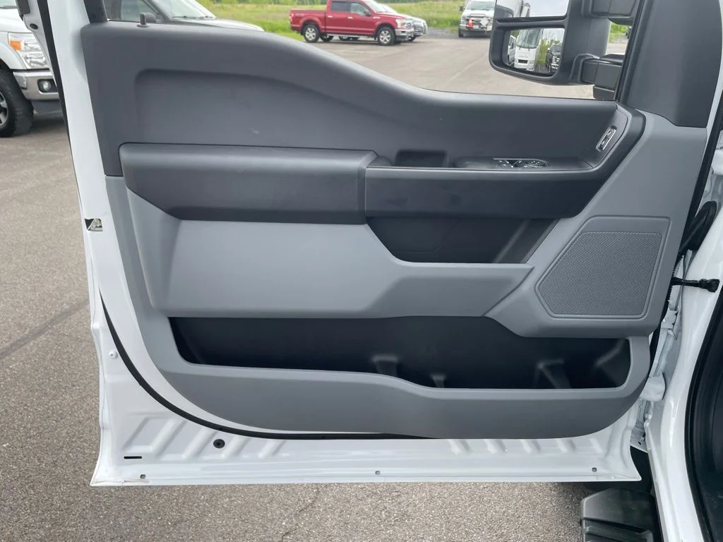New 2026 Oxford White Ford F-600® XL image 12