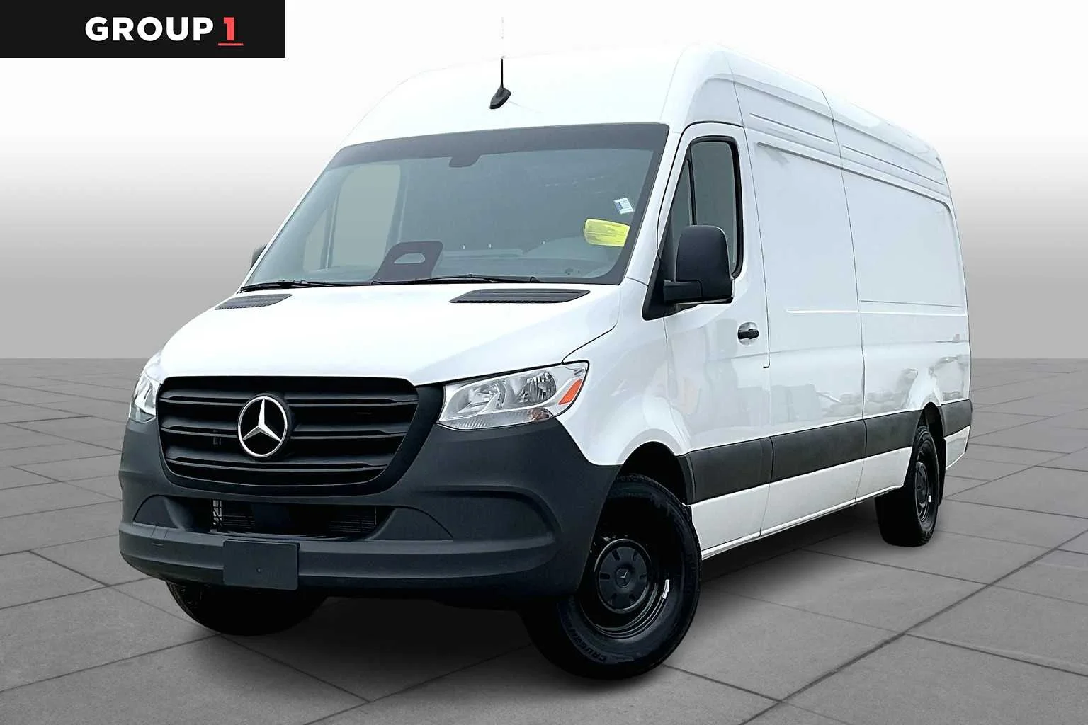2025 Mercedes-Benz Sprinter 2500 170 WB HO High Roof's photo