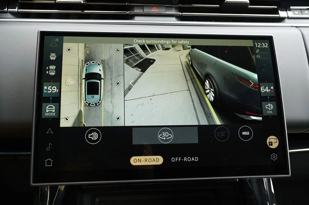 New 2026 Fuji White Land Rover SE image 26