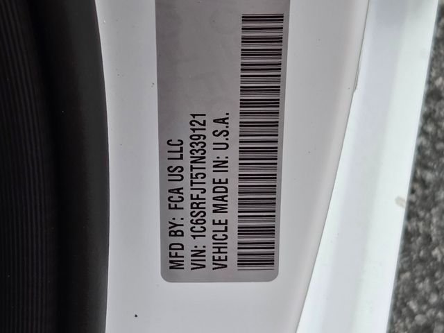 New 2026 Bright White Clear-Coat Exterior Paint RAM Laramie image 30