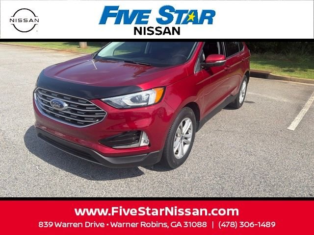 Used 2019 Red Ford SEL image 1