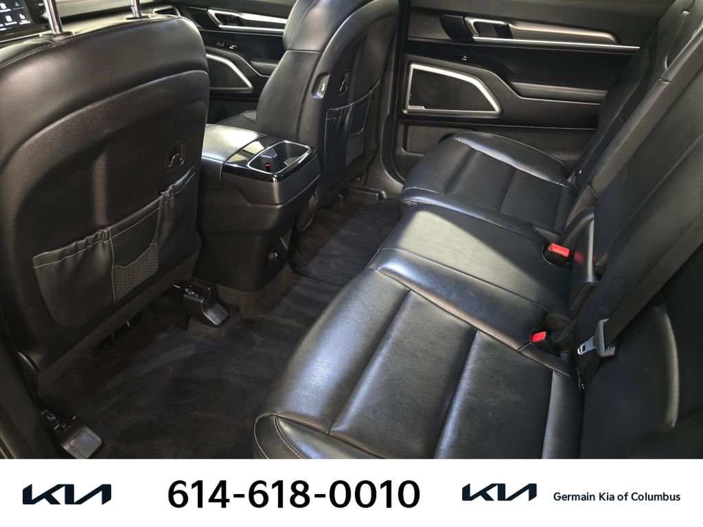 Used 2020 Black Kia S image 20