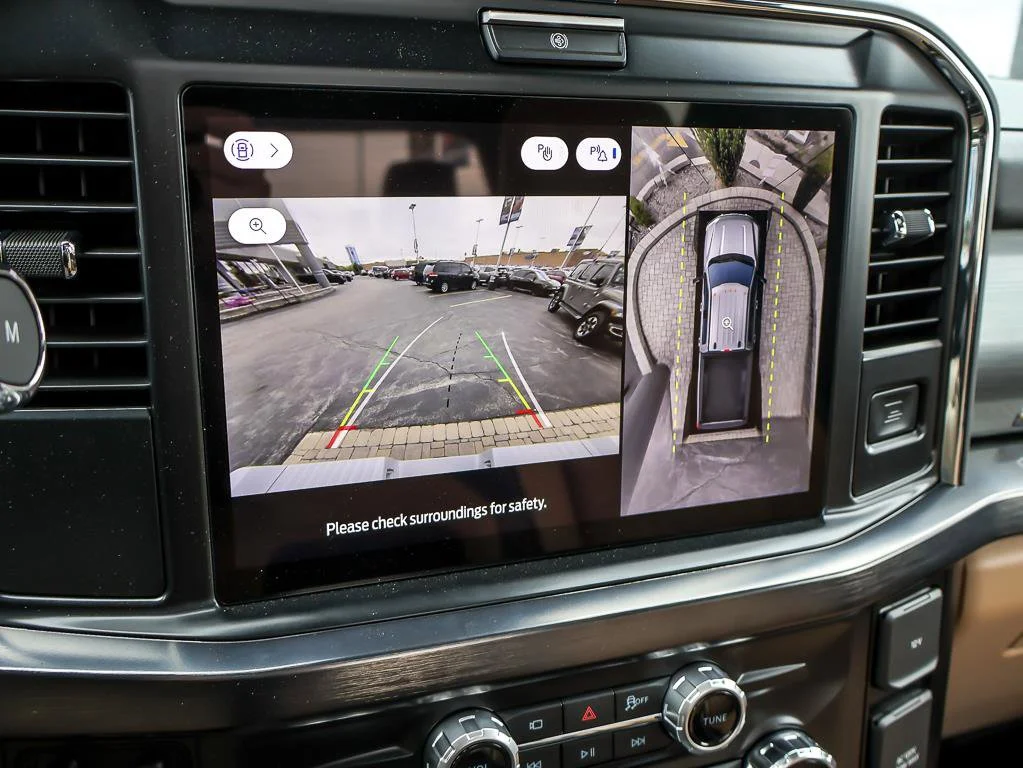 Used 2026 Avalanche Ford LARIAT image 30