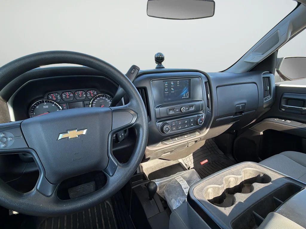 Used 2018 Red Chevrolet Work Truck image 19
