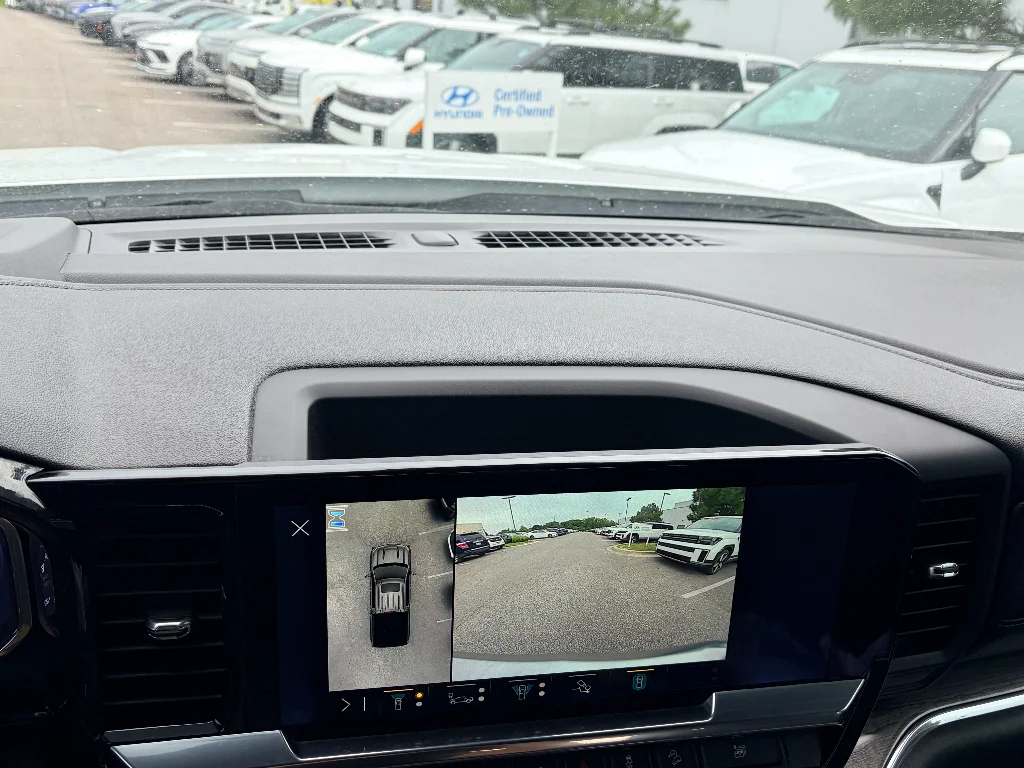 Used 2023 Summit White Chevrolet LTZ image 17