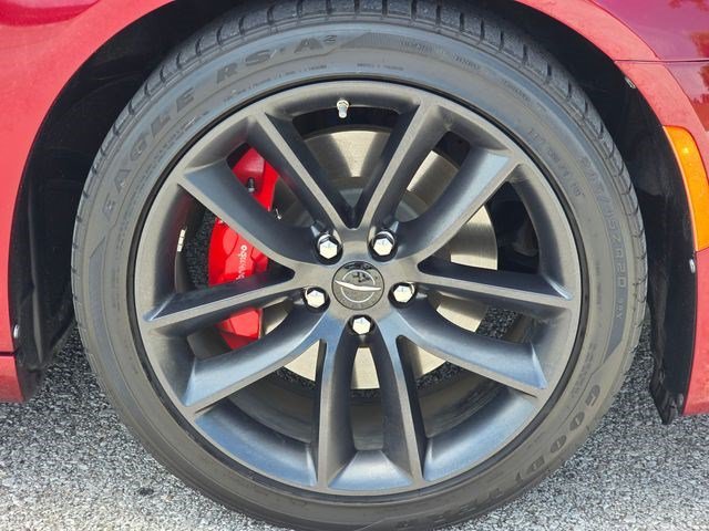 Certified Used 2023 Velvet Red Pearlcoat Chrysler 300C image 10