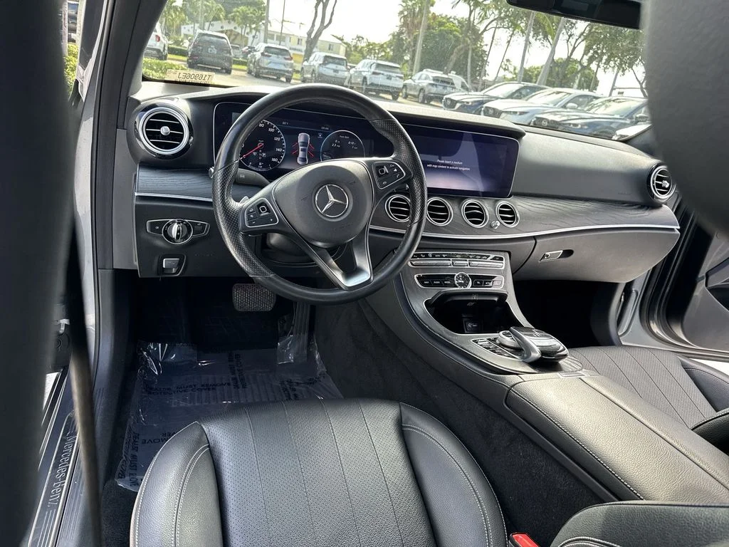 Used 2018 Selenite Gray Metallic Mercedes-Benz E 300 4MATIC® image 35