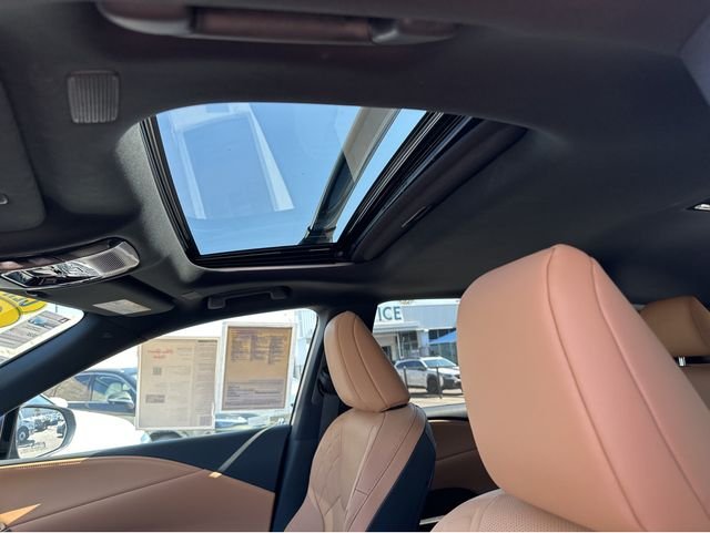 Certified Used 2026 CLOUDBURST GRAY Lexus 350h Premium image 16