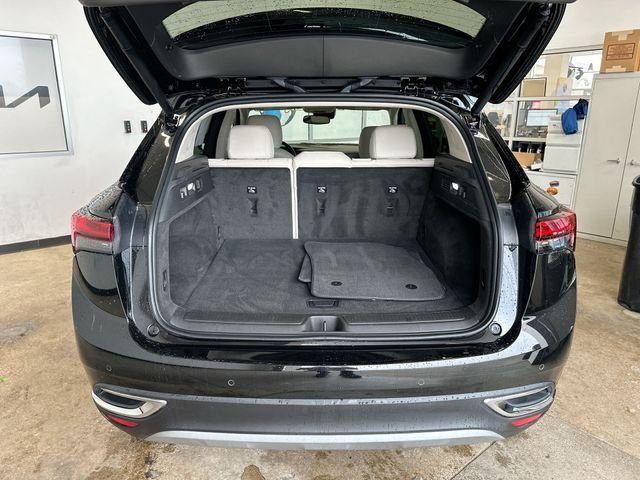 Used 2023 Black Buick Essence image 21