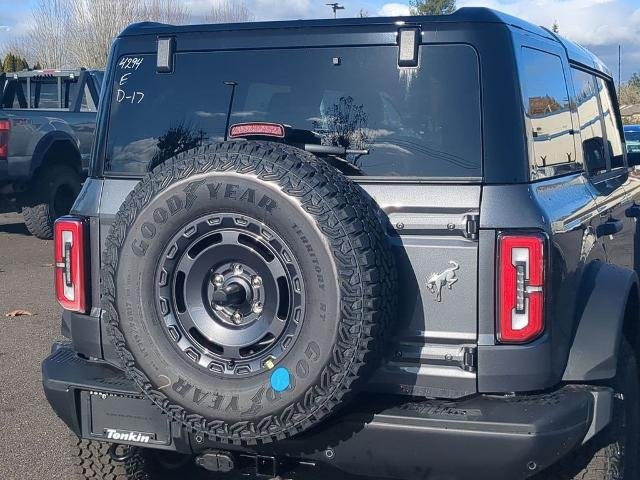 New 2025 Carbonized Gray Metallic Ford Badlands® image 23