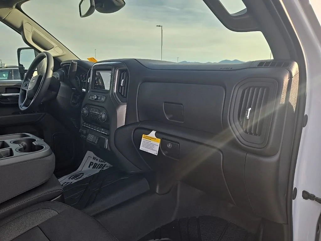 2026 Chevrolet Silverado 2500 HD Custom - Photo 15