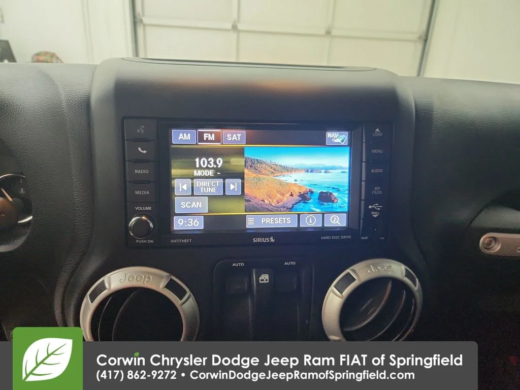 Used 2018 Red Jeep Rubicon image 24