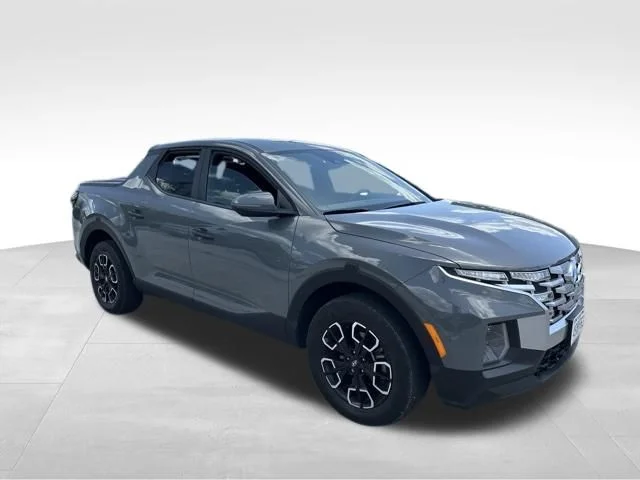 Used 2024 Gray Hyundai SEL image 6