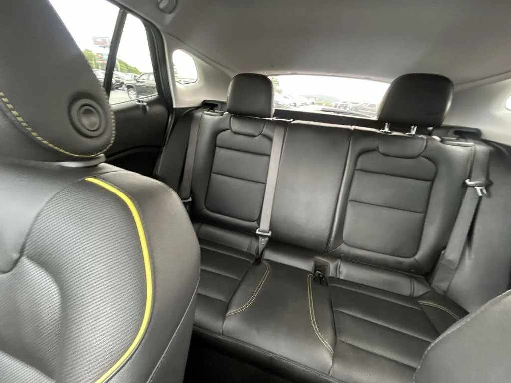 Used 2025 Black Chevrolet ACTIV image 14
