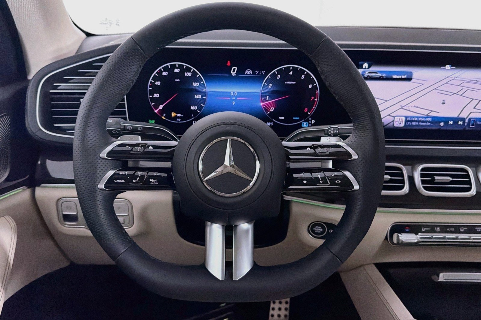 New 2026 Polar White Mercedes-Benz GLS 450 4MATIC® SUV image 20
