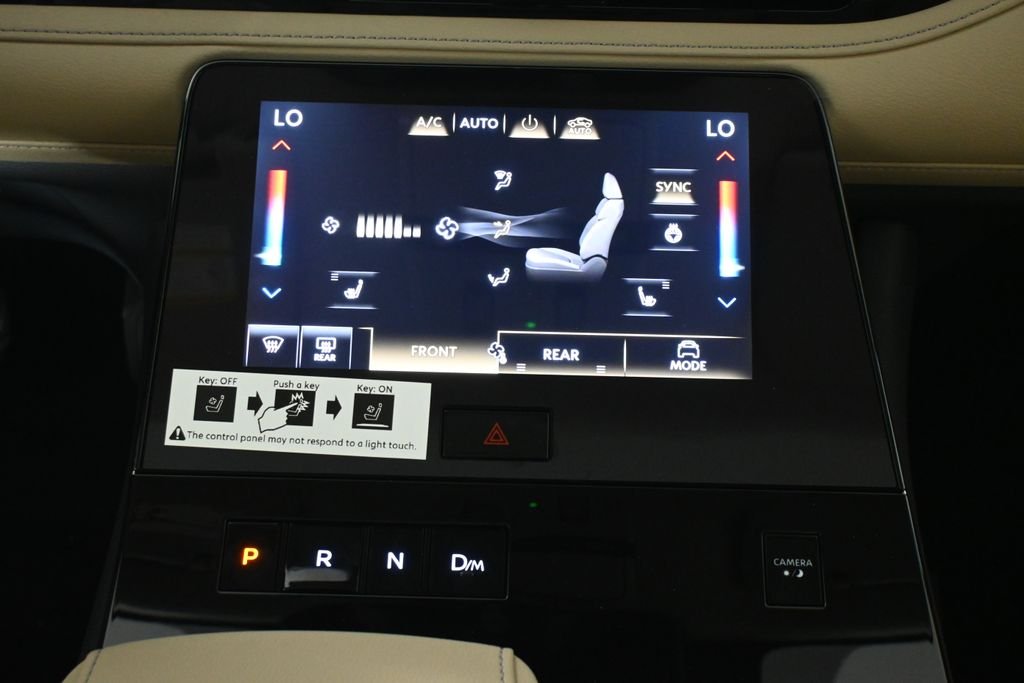 New 2026 RADIANT WHITE INFINITI Pure 4WD image 21