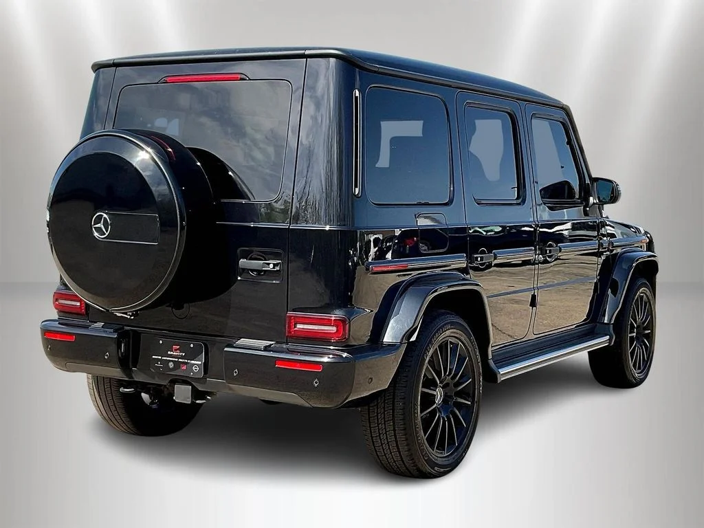 Used 2021 Obsidian Black Metallic Mercedes-Benz G 550 image 6